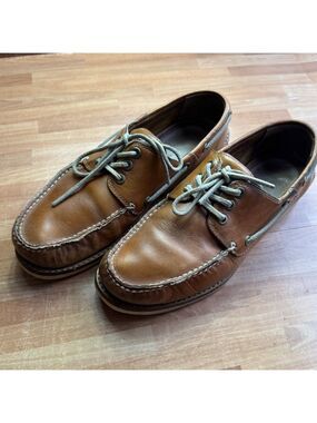 FRYE brown sully boat shoes, leather size 10